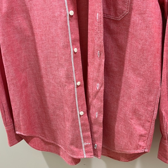 What Goes Around Comes Around 100% Cotton Red Button Down. New Condition. - Picture 4 of 9